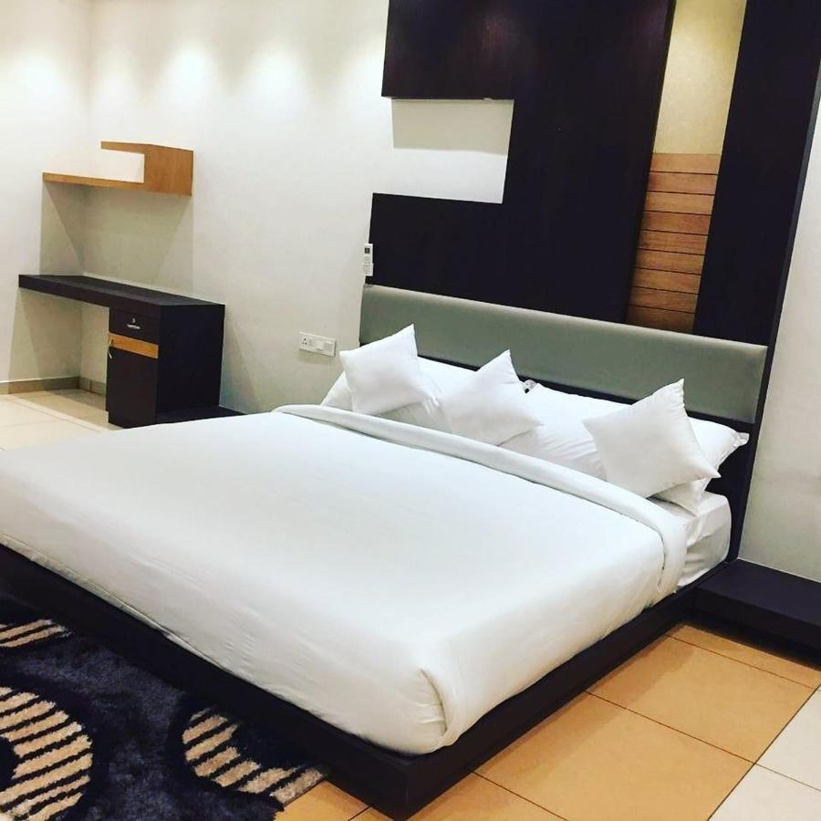 Hotel Al Amana Tower Kondotty Extérieur photo